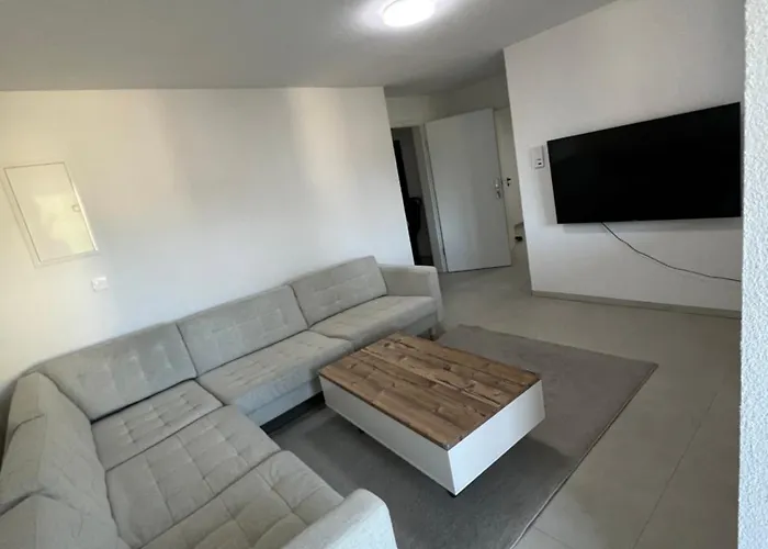 Moderne Helle 2 Neubau アパート *